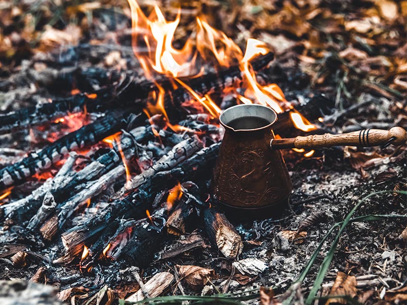 art_0005_making-coffee-at-the-stake-make-coffee-or-tea-on-2023-11-27-04-59-46-utc